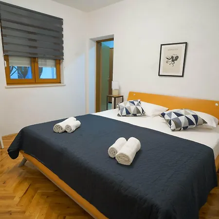 Appartamento Apartman A & V Imotski