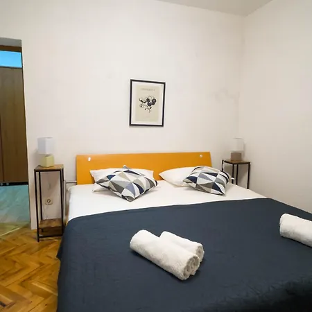 Apartman A & V * Imotski